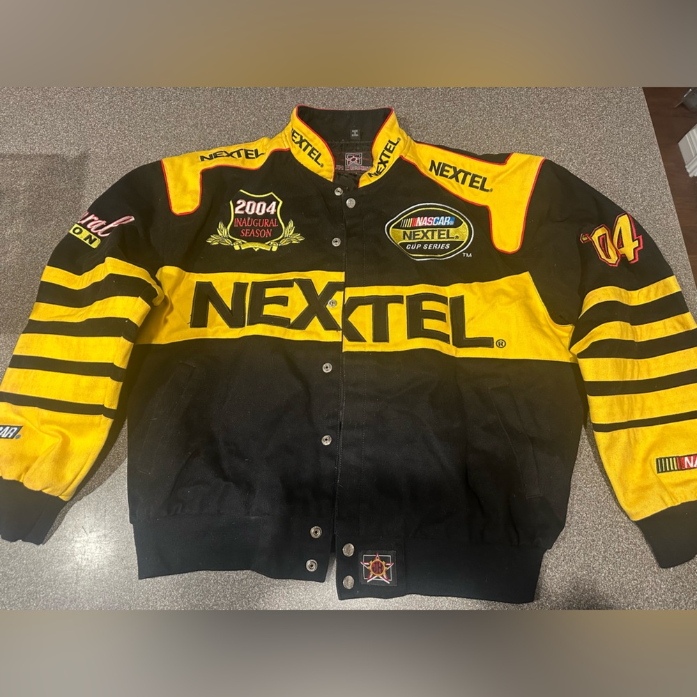 NASCAR NEXTEL CUP SERIES 2004 INAUGURAL SEASON Men's L Racing Jacket JH Design